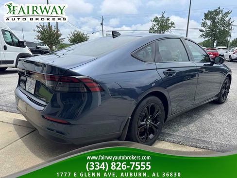 Used 2025 Honda Accord SE image 6