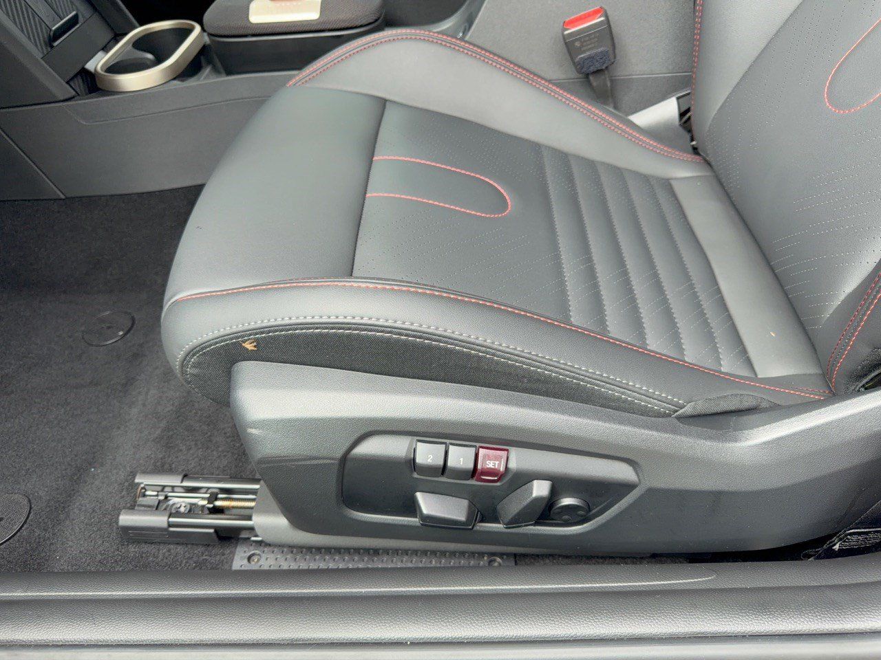 Certified 2025 MINI Cooper S FWD image 16