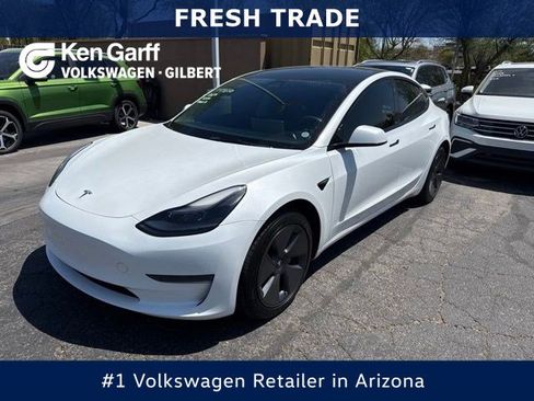 Used 2023 Tesla Model 3 Standard Range RWD image 1