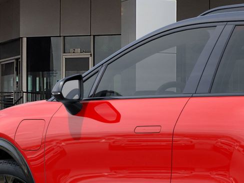 New 2025 Chevrolet Equinox EV RS image 36