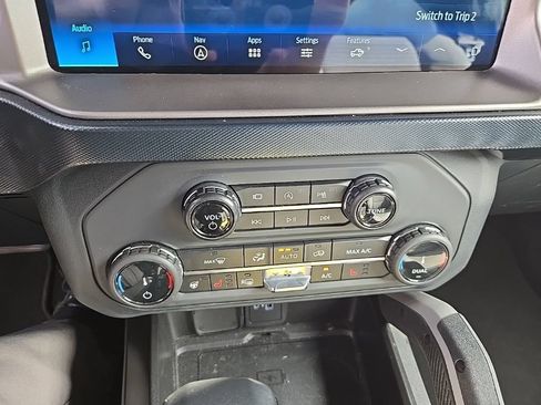 Used 2022 Ford Bronco Outer Banks AWD/4WD image 11
