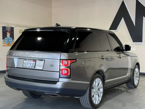 Used 2019 Land Rover Range Rover Supercharged AWD/4WD image 4