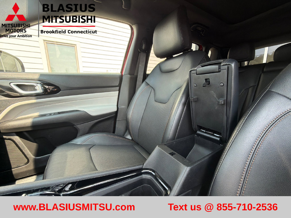 Used 2023 Jeep Compass Limited w/ Sun and Sound Group AWD/4WD image 31
