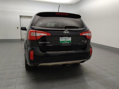 Used 2014 Kia Sorento SX image 6