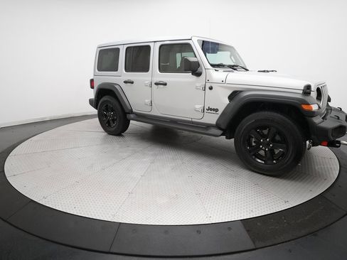 Used 2023 Jeep Wrangler Sport image 13