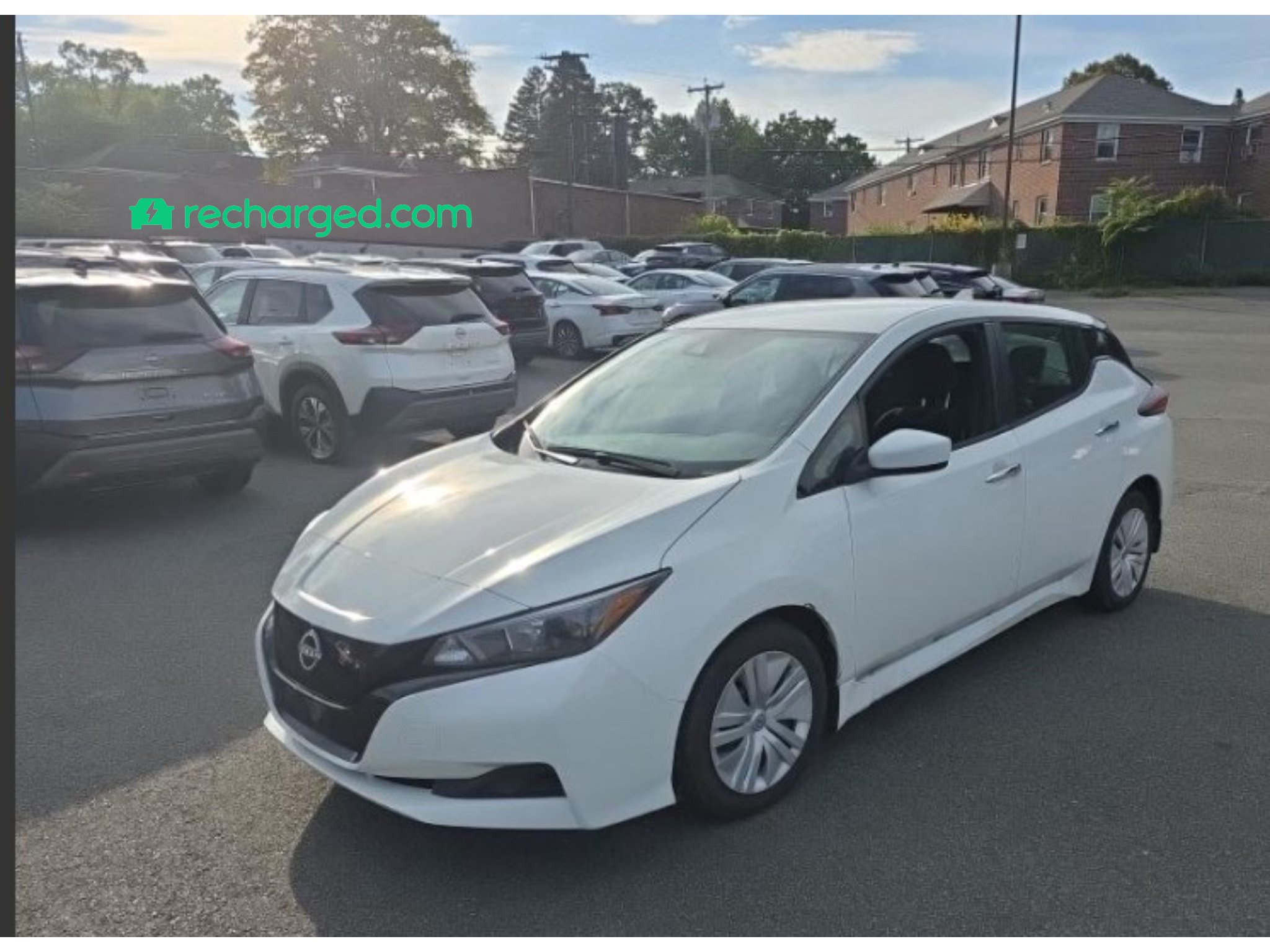 Used 2023 Nissan Leaf S FWD image 1