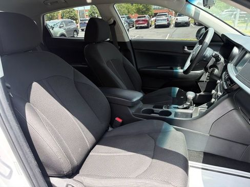 Used 2019 Kia Optima LX FWD image 11