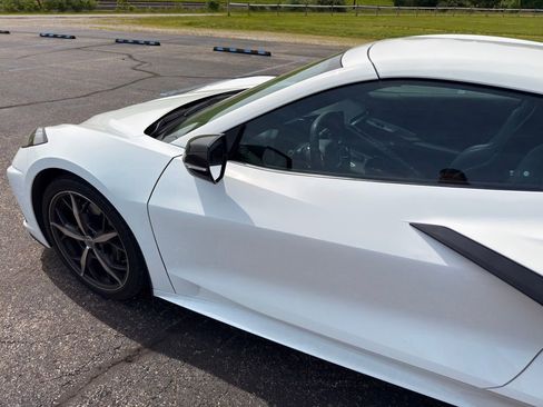 Used 2023 Chevrolet Corvette Stingray Coupe w/ Z51 Performance Package RWD image 13