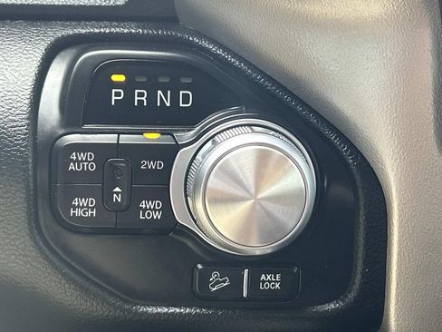 Used 2021 RAM 1500 Laramie w/ Off Road Group AWD/4WD image 28