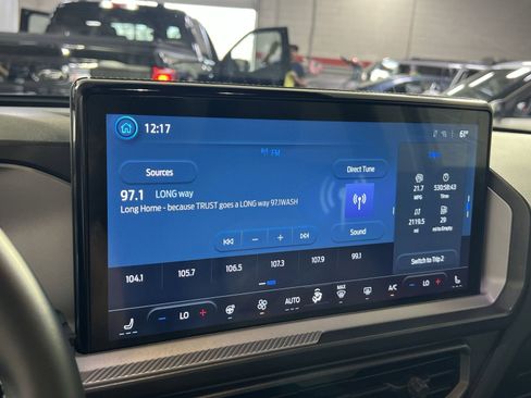Used 2025 Ford Bronco Sport Badlands AWD/4WD image 18