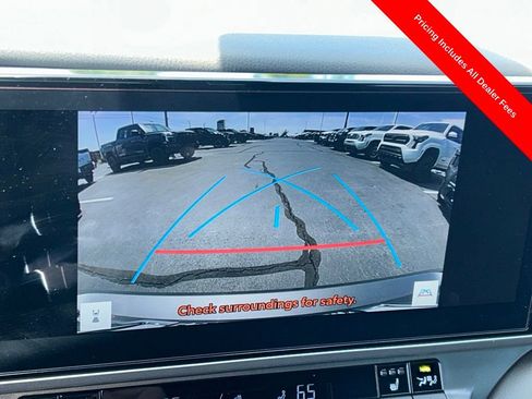 Used 2025 Toyota Camry XSE FWD image 14