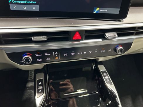 New 2026 Kia Sorento SX Prestige image 21