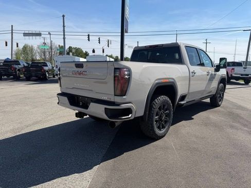 New 2026 GMC Sierra 2500 AT4 image 6