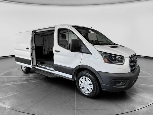 Used 2024 Ford E-Transit Low Roof RWD image 22