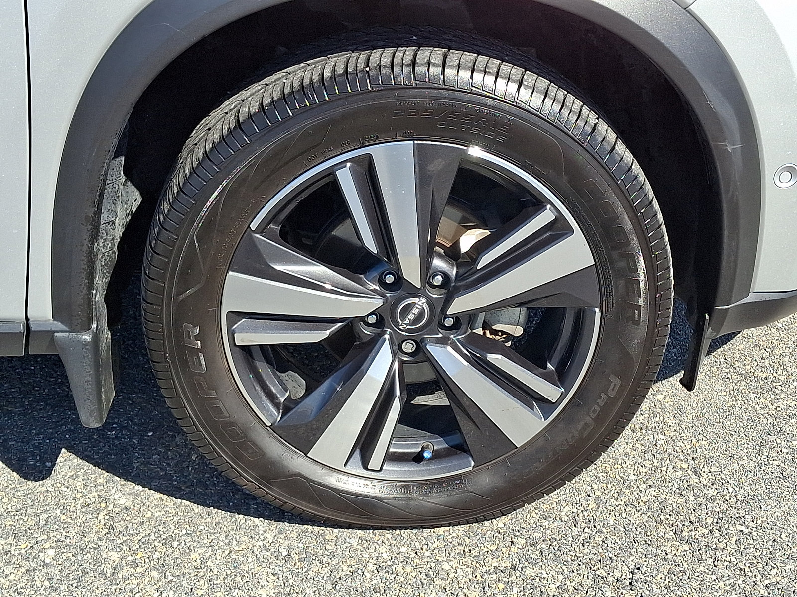 Used 2023 Nissan Rogue Platinum w/ Platinum Premium Package AWD/4WD image 9