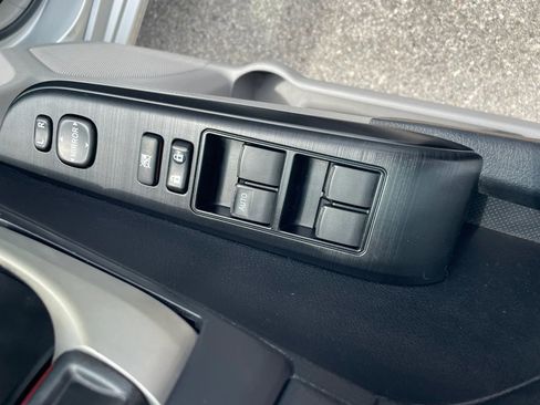 Used 2012 Toyota Camry LE FWD image 13