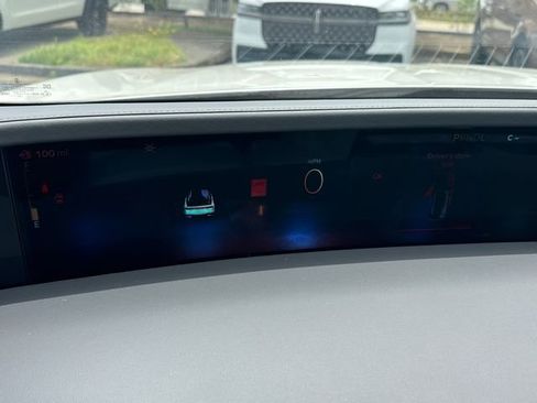 New 2026 Lincoln Nautilus Reserve AWD/4WD image 28