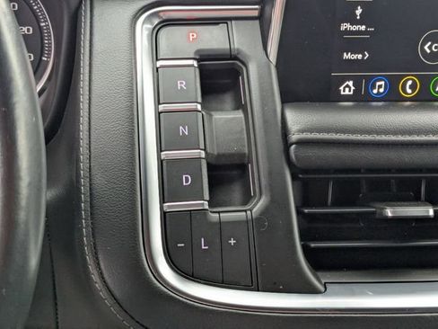 Used 2021 Chevrolet Suburban LT w/ Rear Media and Nav Package image 24