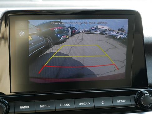 Certified 2022 Kia Forte LXS w/ LXS Technology Package image 27