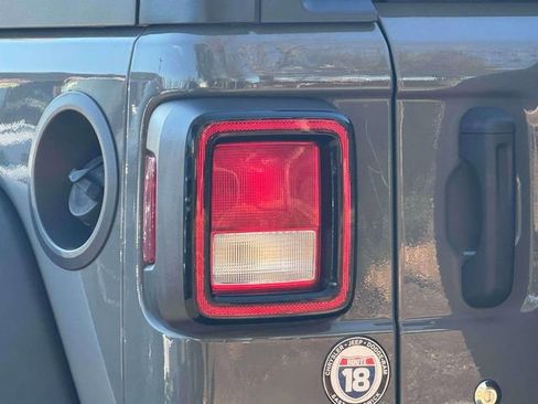 Certified 2020 Jeep Wrangler Unlimited Sport S AWD/4WD image 9