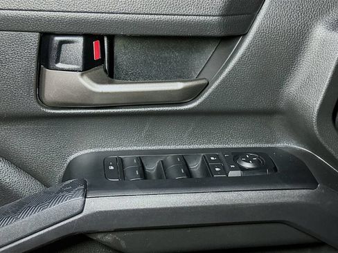 Used 2024 Toyota Tacoma TRD Sport w/ TRD Sport Upgrade Package AWD/4WD image 15