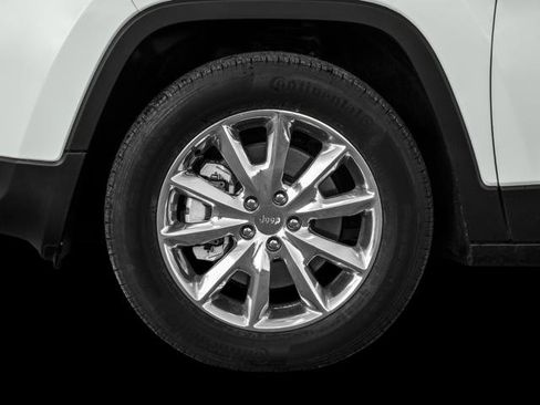 Certified 2017 Jeep Cherokee 75th Anniversary image 9