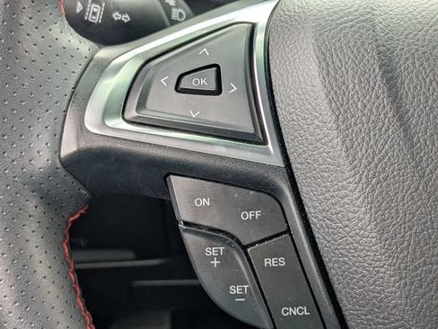 Used 2024 Ford Edge ST-Line AWD/4WD image 24