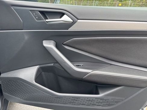 Used 2024 Volkswagen Jetta S image 26