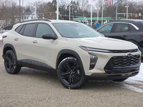 New 2026 Chevrolet Trax ACTIV w/ Driver Confidence Package image 2