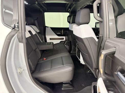 Used 2024 GMC Hummer EV 2X w/ Extreme Off-Road Package AWD/4WD image 24