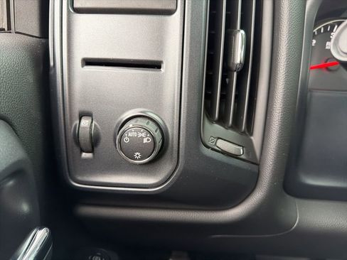 Used 2015 GMC Sierra 1500 2WD Regular Cab w/ Sierra Convenience Package image 15