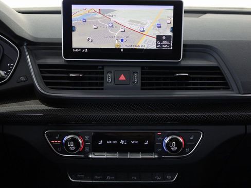 Used 2018 Audi SQ5 Prestige w/ Prestige Package image 15