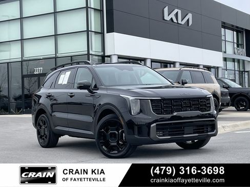 Certified 2025 Kia Sorento SX image 1