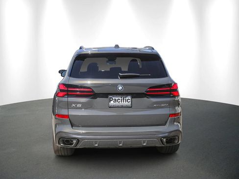 New 2026 BMW X5 xDrive50e w/ M Sport Package AWD/4WD image 5