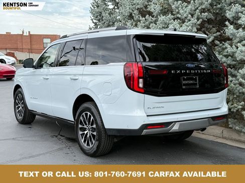 Used 2025 Ford Expedition Platinum AWD/4WD image 5