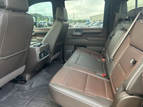 Used 2024 GMC Sierra 2500 Denali w/ Denali Reserve Package image 14