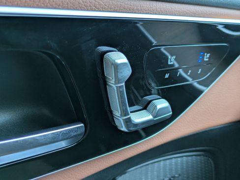 Used 2022 Mercedes-Benz C 300 4DR SDN C300 C 30 image 20