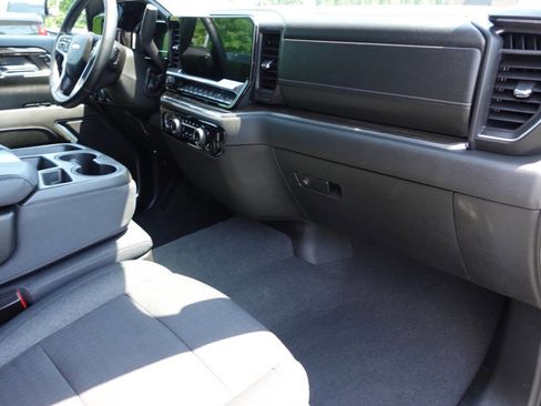 Used 2024 Chevrolet Silverado 1500 LT AWD/4WD image 37