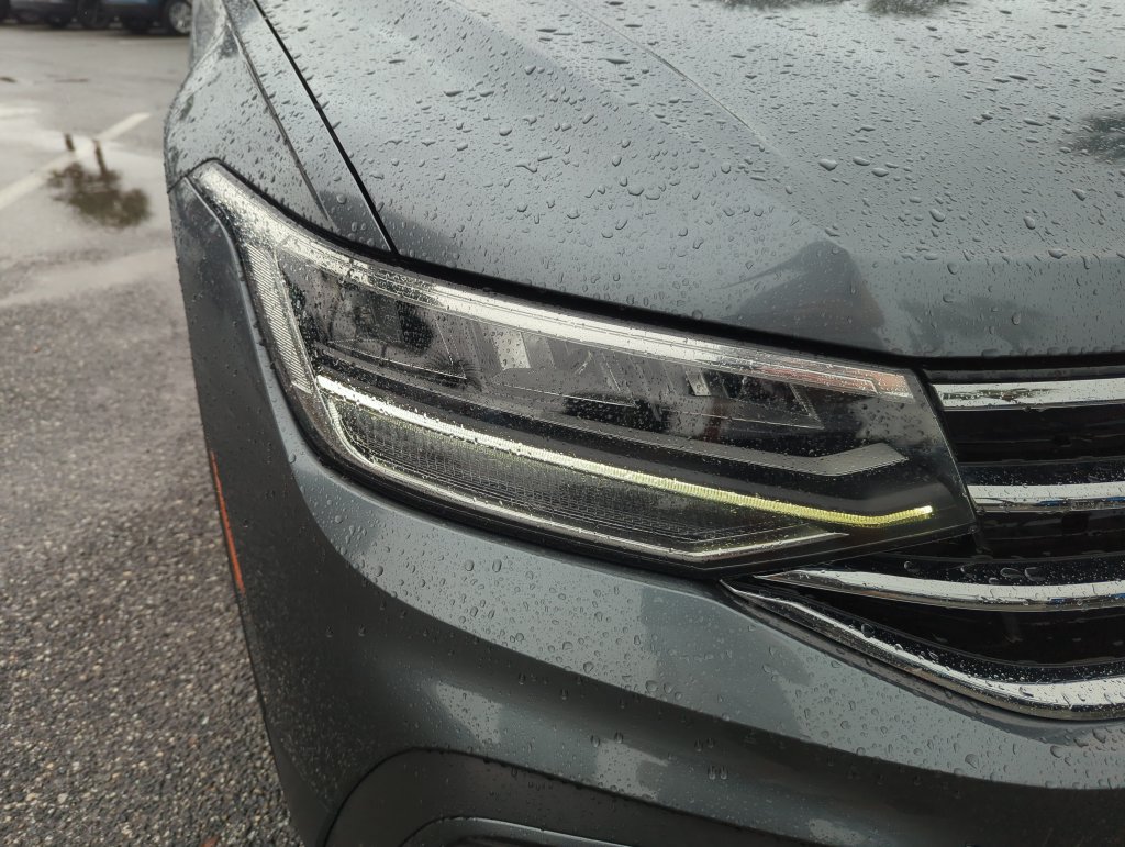 Used 2024 Volkswagen Tiguan S FWD image 17
