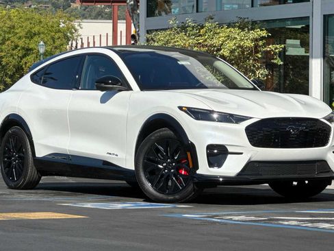 New 2025 Ford Mustang Mach-E Premium w/ Sport Appearance Package AWD/4WD image 9