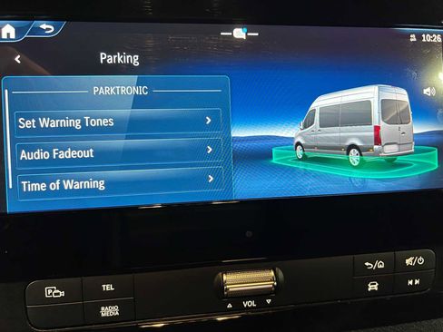 Used 2025 Mercedes-Benz Sprinter 2500 image 32