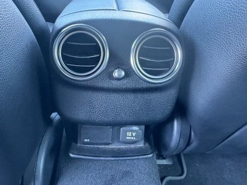 Used 2019 Mercedes-Benz E 300 image 17
