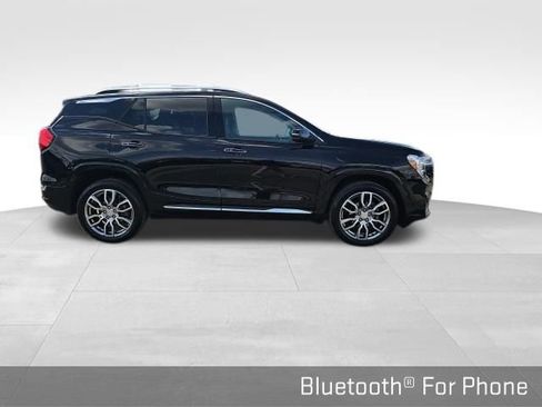 Used 2023 GMC Terrain Denali image 31