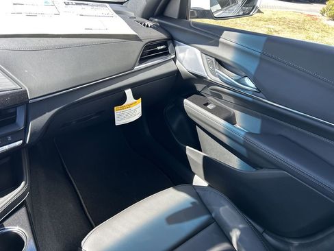 New 2026 Cadillac CT4 Luxury image 15