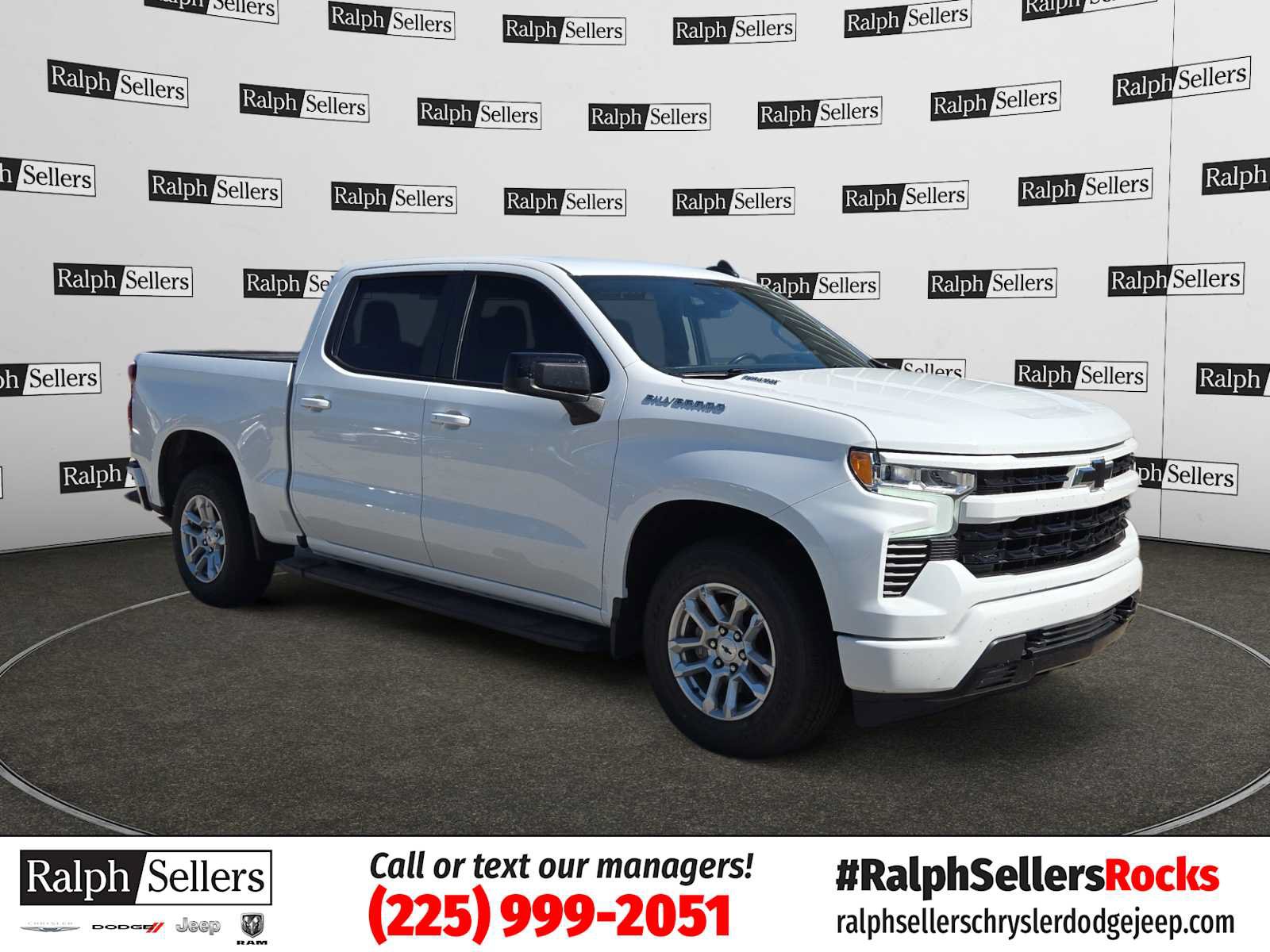Used 2023 Chevrolet Silverado 1500 RST RWD image 1