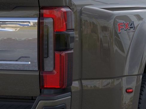 New 2026 Ford F450 Platinum w/ Platinum Plus Package AWD/4WD image 25