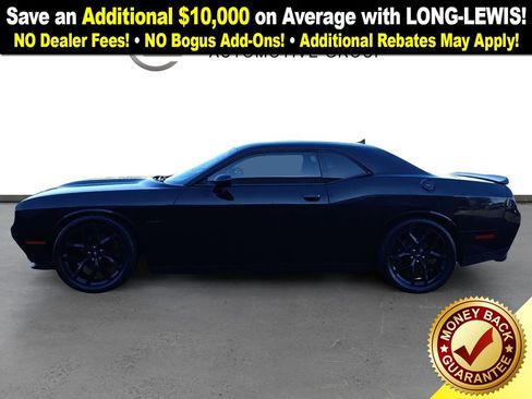 Used 2019 Dodge Challenger R/T w/ Blacktop Package image 2