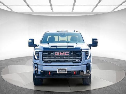 Used 2024 GMC Sierra 2500 AT4 w/ AT4 Premium Plus Package AWD/4WD image 6
