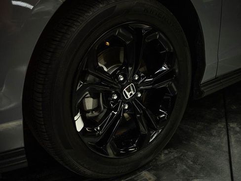 Used 2025 Honda Accord SE image 3