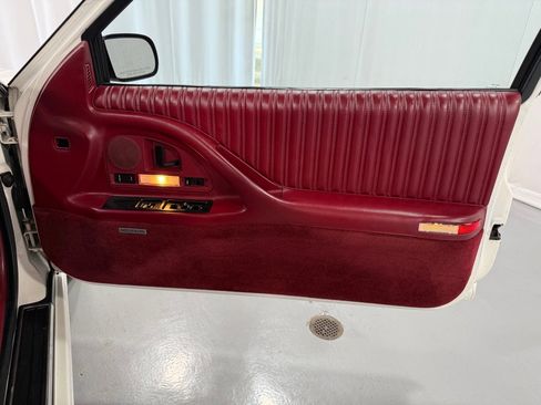 Used 1990 Oldsmobile Toronado Trofeo image 20